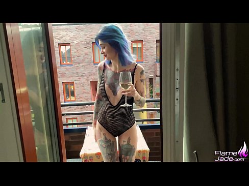 ❤️ Ọdọmọbinrin ti o tobi pupọ ti o mu pẹlu ikun ati aibikita ni itara labẹ Ọrun Ṣii ❌ Ibalopo didara ni% yo.naughtyhentai.ru  ❌❤